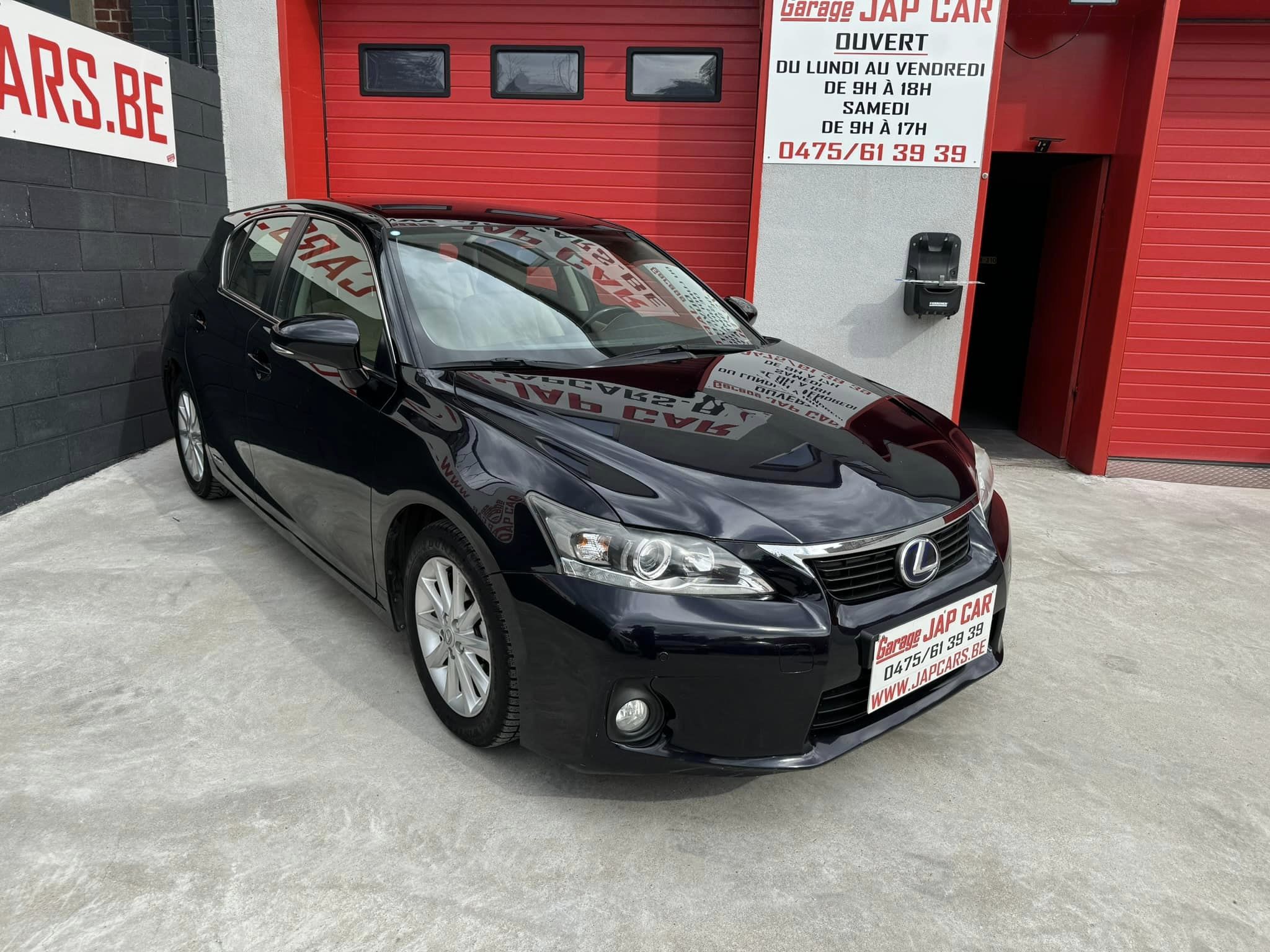 lexus CT200