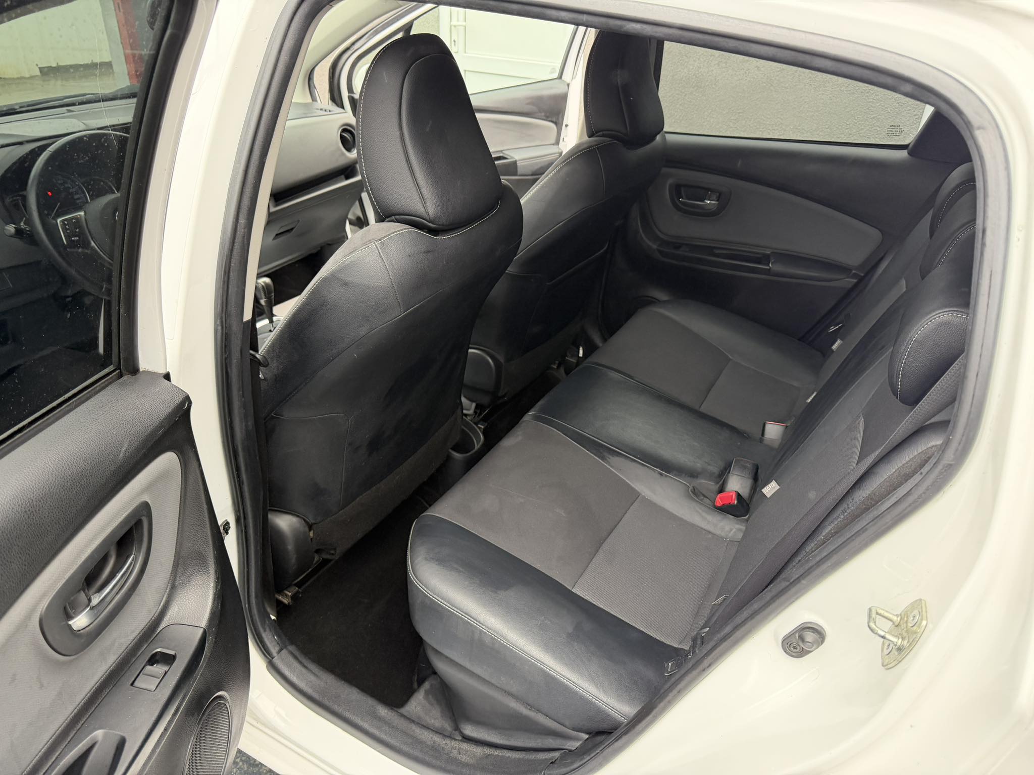 Toyota yaris  hybride