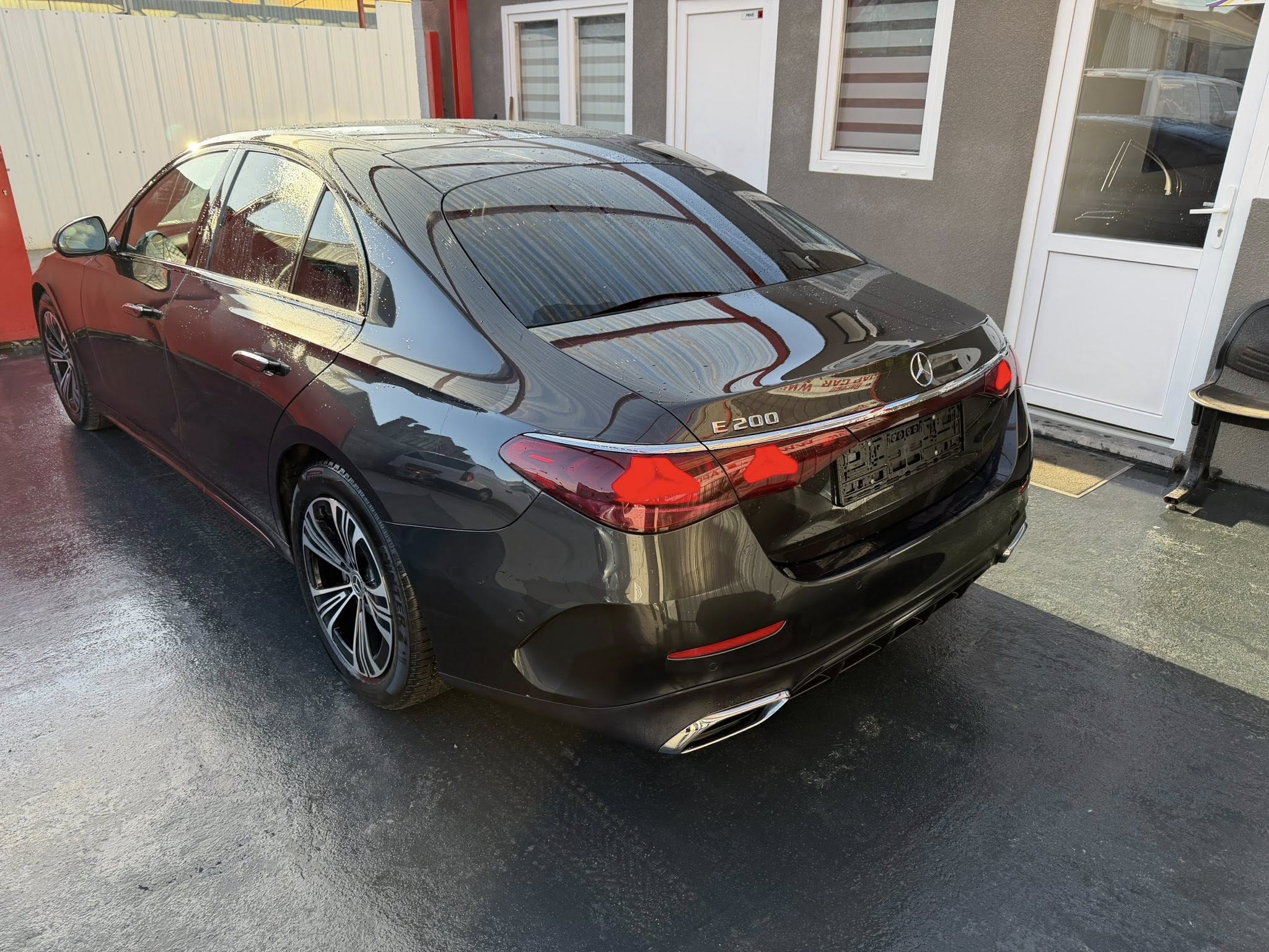 Mercedes E200 hybride 