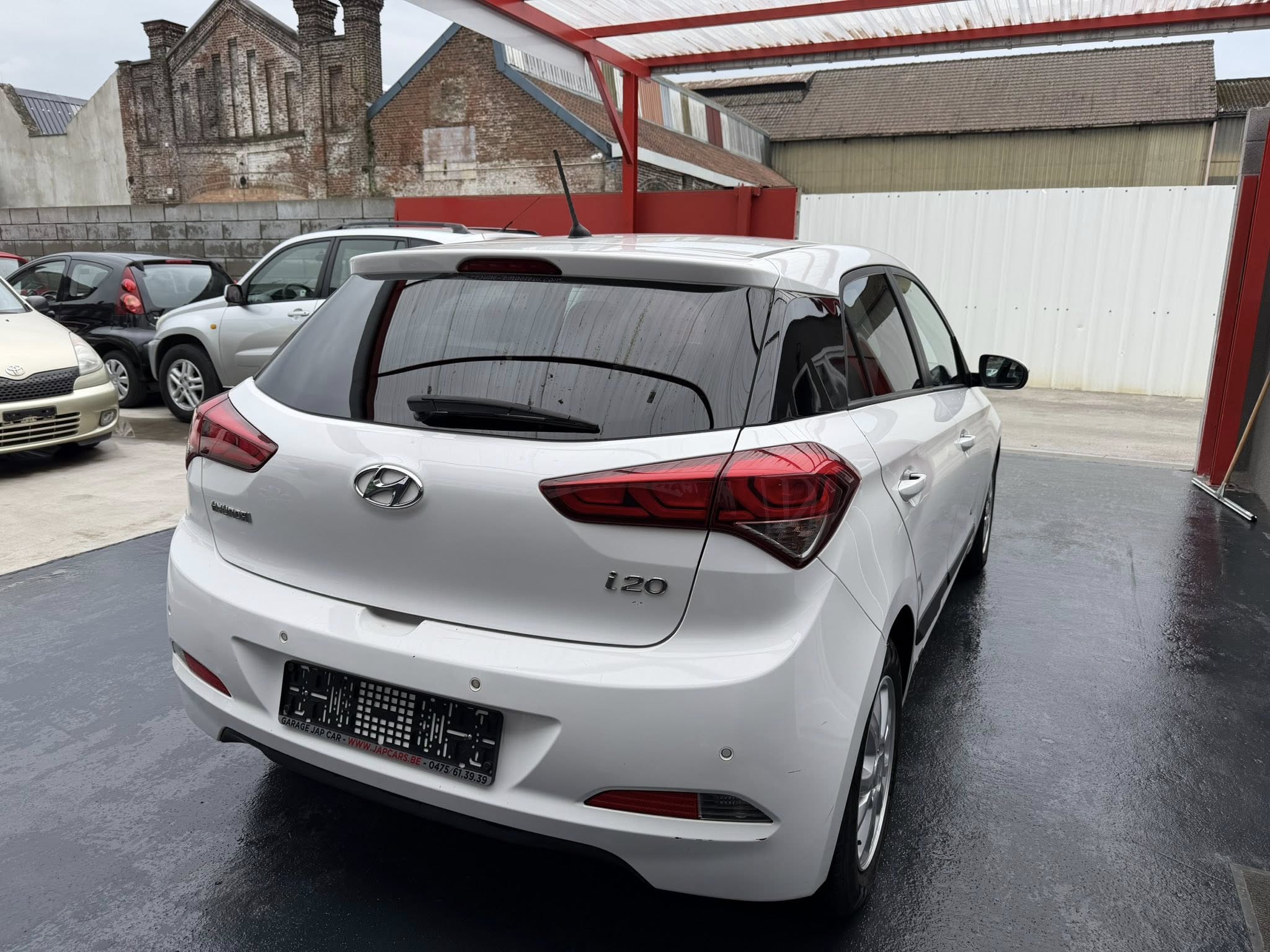 Hyundai i20 